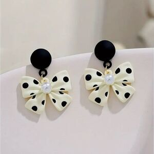 Elegant Polka Dot Faux Pearl Bow Earrings